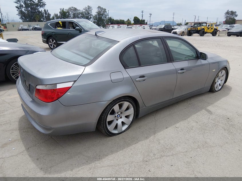 2004 BMW 530I auction photo 4