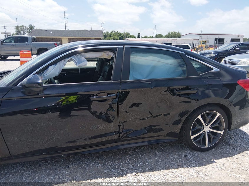 2022 HONDA CIVIC auction photo 6