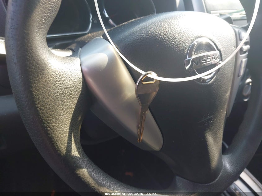 AtlanticExpress - Nissan Versa Note