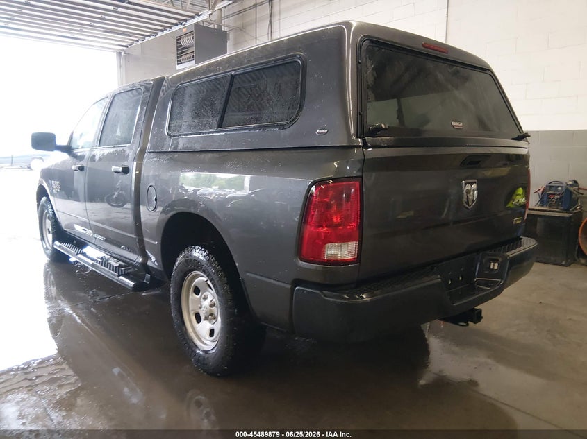 2019 RAM 1500 CLASSIC auction photo 3