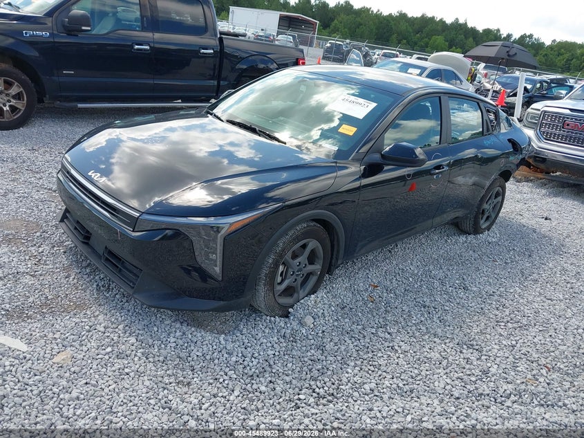 Vin: 3kpft4de0se214933, lot: 45988120, kia k4 lxs 20252