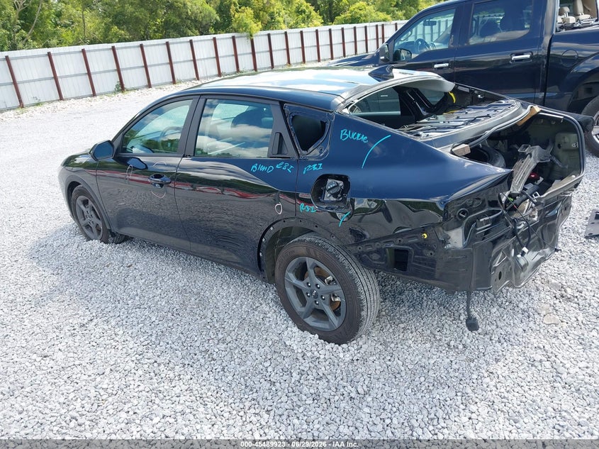 Vin: 3kpft4de0se214933, lot: 45988120, kia k4 lxs 20253