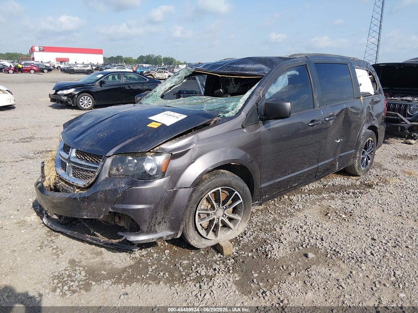 Vin: 2c4rdgeg7jr336813, lot: 45988131, dodge grand caravan gt 20182