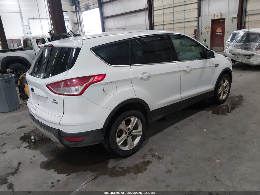 2015 FORD ESCAPE auction photo 4