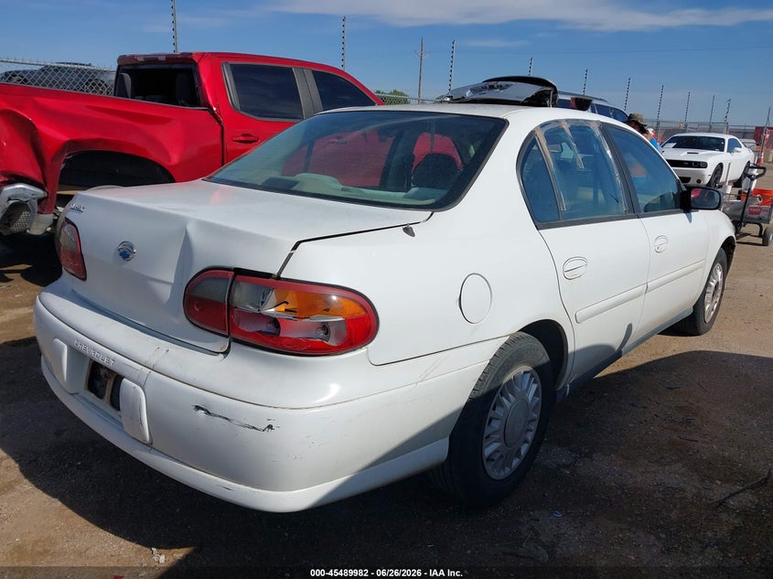 2004 CHEVROLET CLASSIC — zdjęcie 4