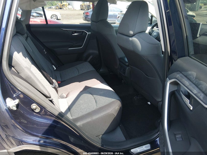 2025 TOYOTA RAV4 auction photo 8