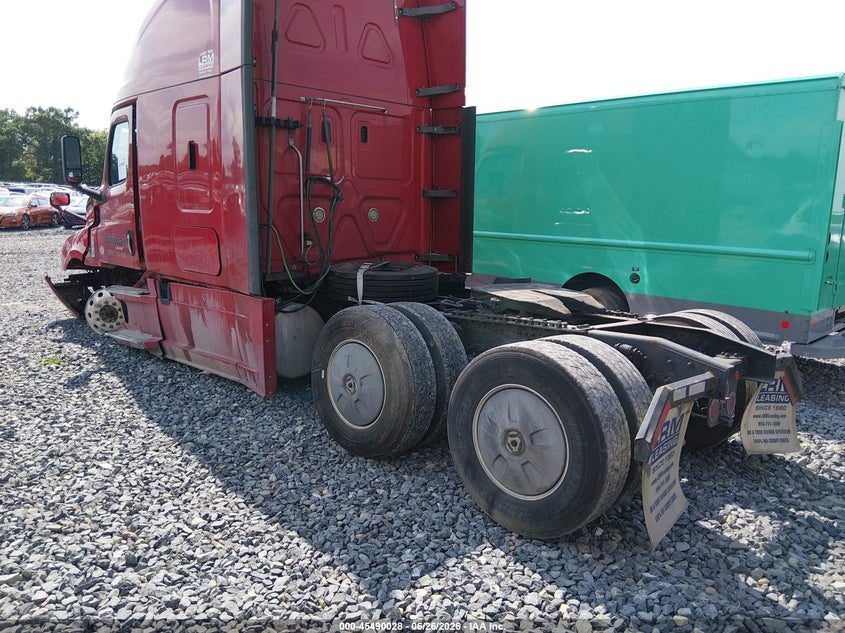 2019 FREIGHTLINER NEW CASCADIA 126 auction photo 3