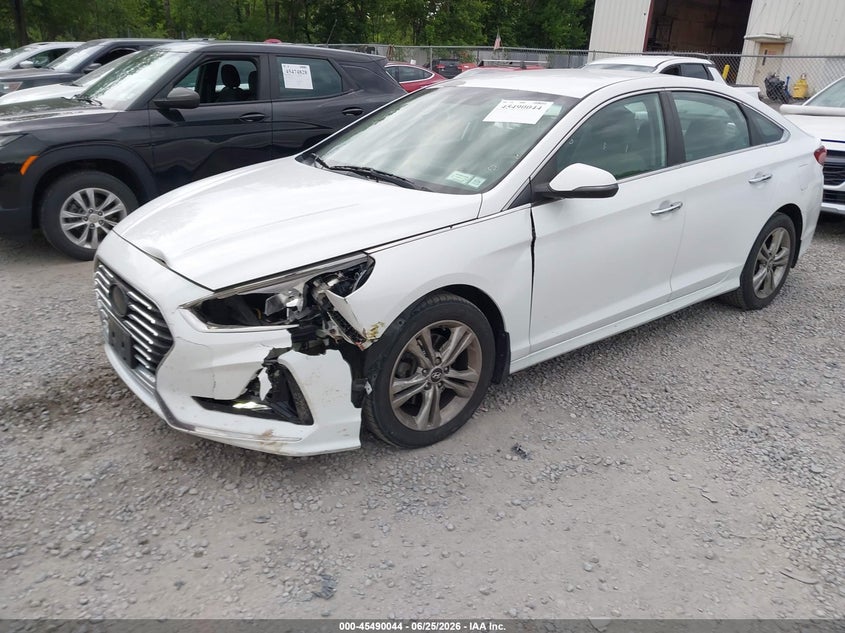 2018 HYUNDAI SONATA auction photo 2