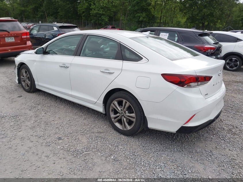 2018 HYUNDAI SONATA auction photo 3