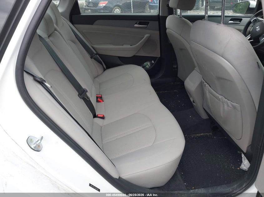 2018 HYUNDAI SONATA auction photo 8
