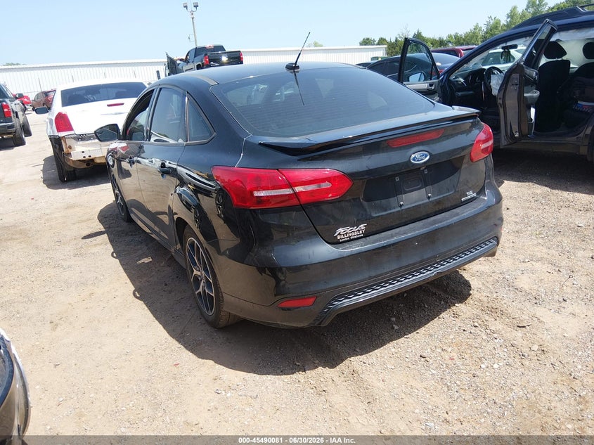 Vin: 1fadp3f22fl293548, lot: 45988278, ford focus se 20153