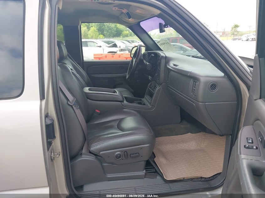 2004 CHEVROLET SILVERADO 1500 auction photo 5
