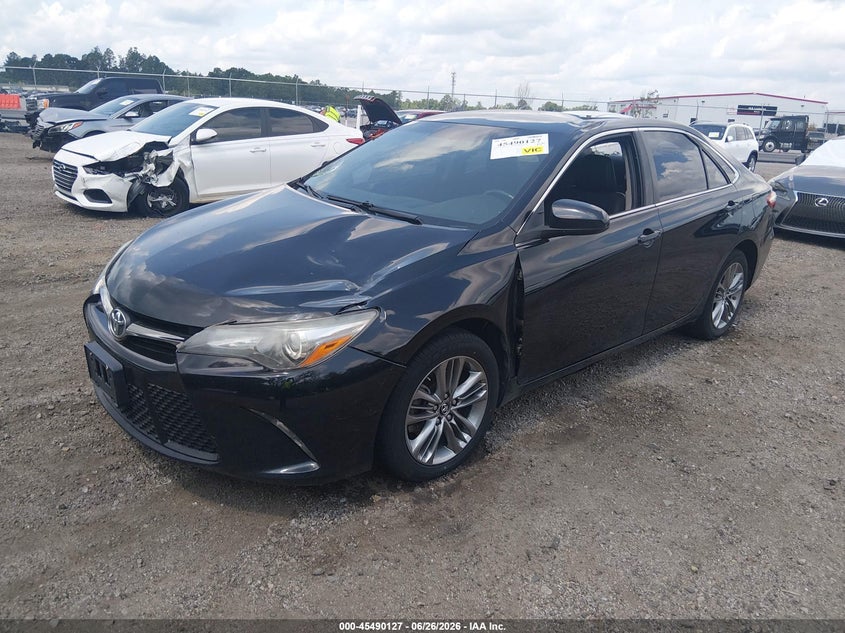 TOYOTA CAMRY - zdjęcie 2