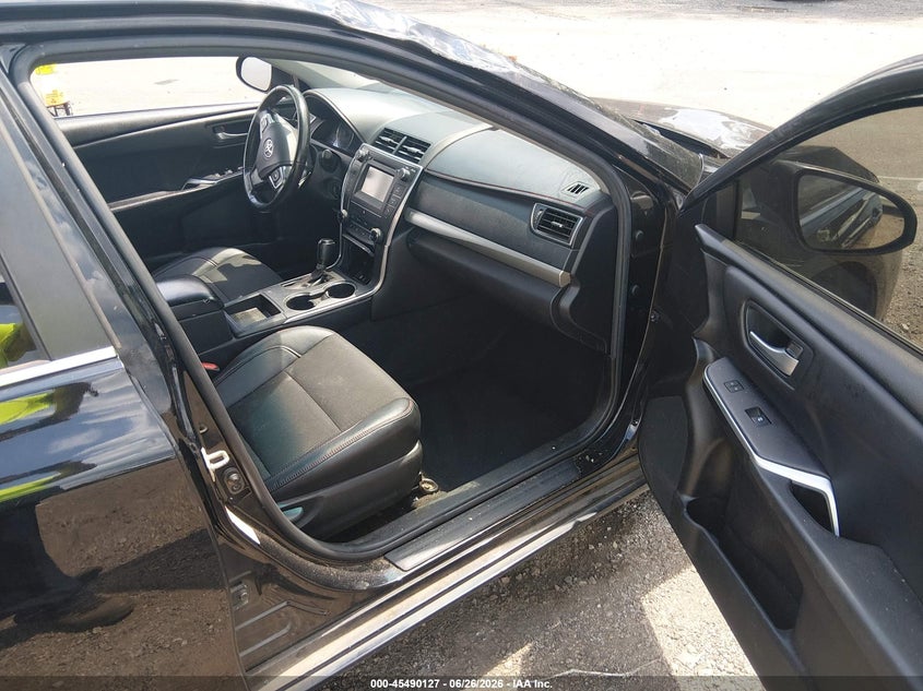 TOYOTA CAMRY - zdjęcie 5
