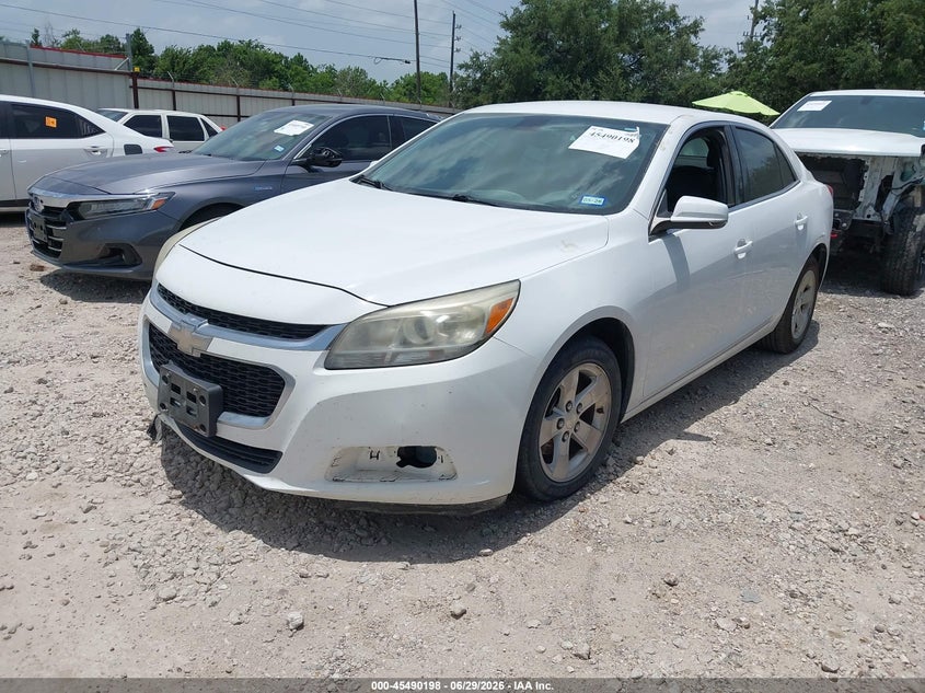 2015 CHEVROLET MALIBU auction photo 2