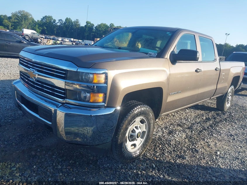 2015 Chevrolet Silverado, Normal Wear & Tear, IAAI, VIN 1GC1KUEB5FF601832 — photo 2