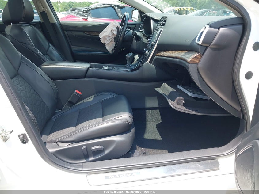 2017 NISSAN MAXIMA auction photo 5