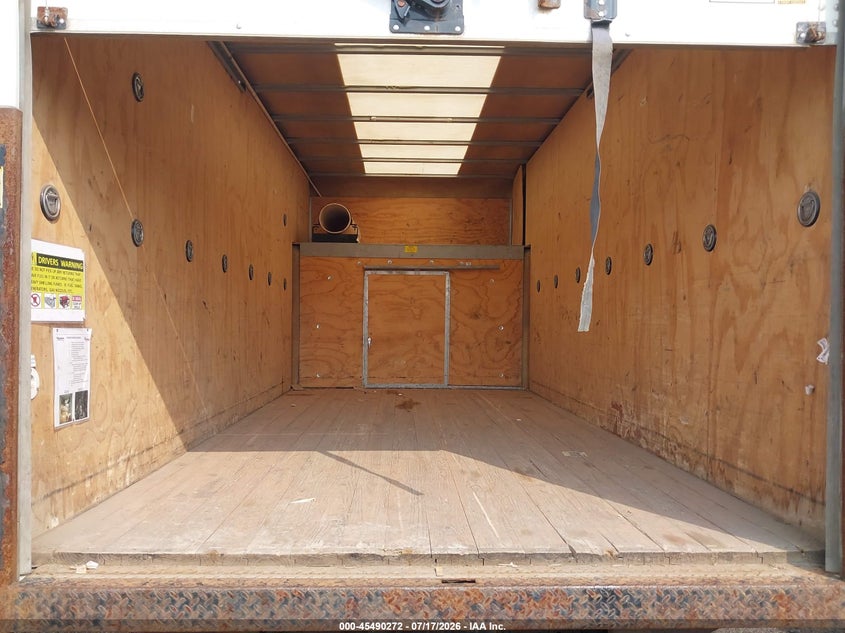 2019 CHEVROLET EXPRESS CUTAWAY 4500 auction photo 8