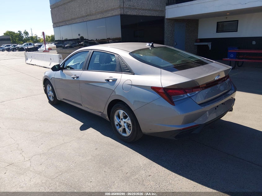 2023 HYUNDAI ELANTRA auction photo 3
