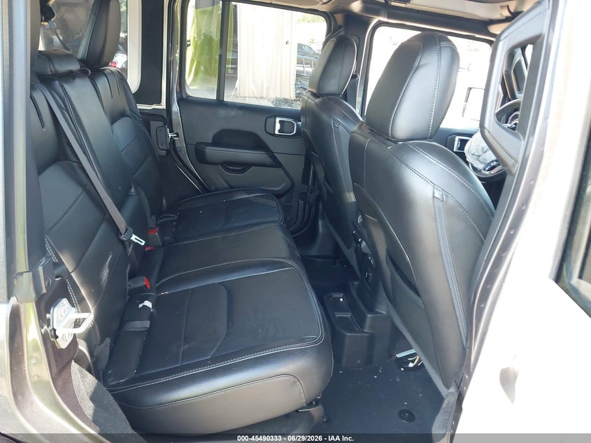 2022 Jeep Wrangler 4Xe Unlimited Sahara 4X4 VIN: 1C4JJXP69NW137611 Lot: 45490333