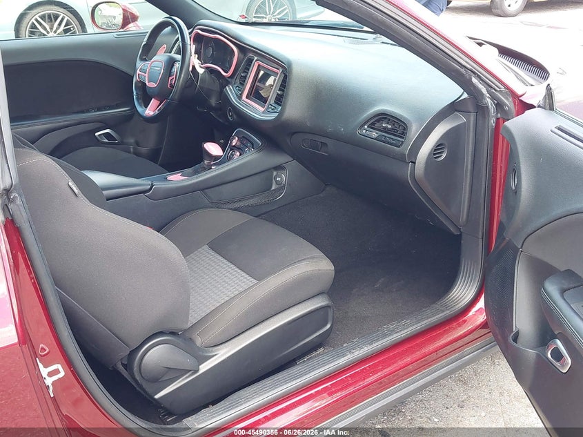 2020 DODGE CHALLENGER auction photo 5