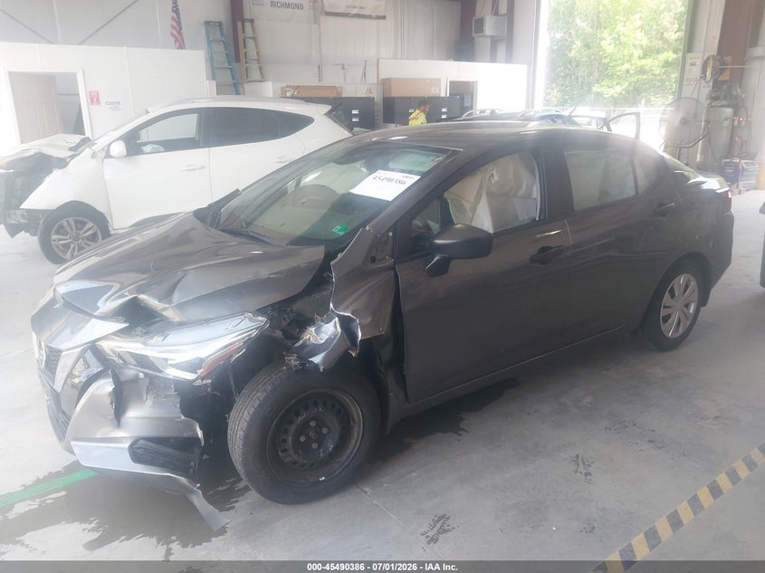 2021 NISSAN VERSA auction photo 2