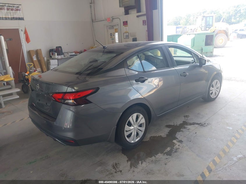 2021 NISSAN VERSA auction photo 4