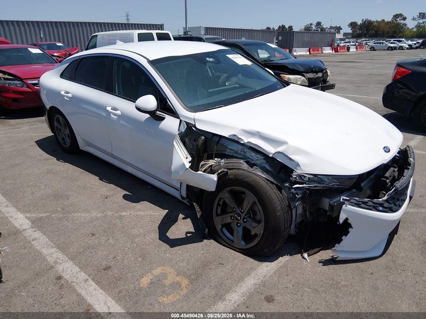 2021 KIA K5  (VIN: 5XXG14J29MG026412)