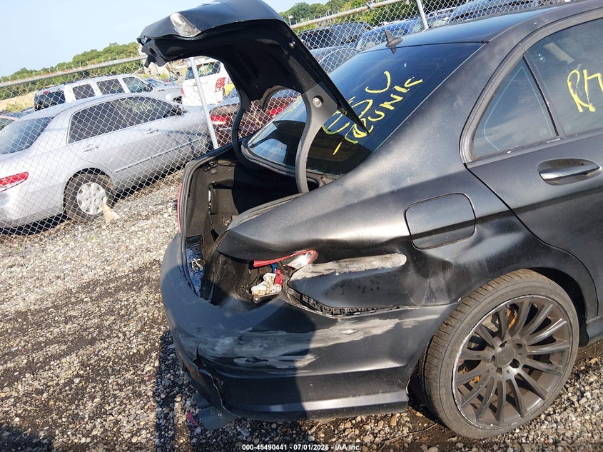 2011 MERCEDES-BENZ C 300 auction photo 6