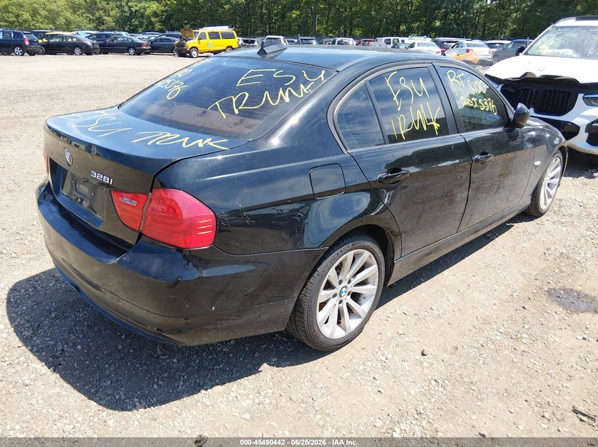 Vin: wbaph7g53bnn02103, lot: 45988639, bmw 328i 20114