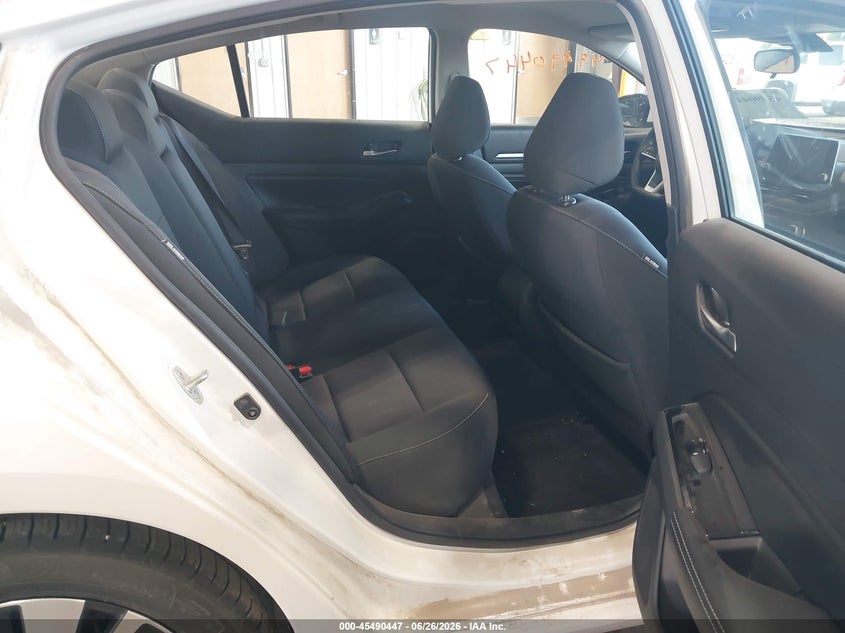 2021 NISSAN ALTIMA auction photo 8