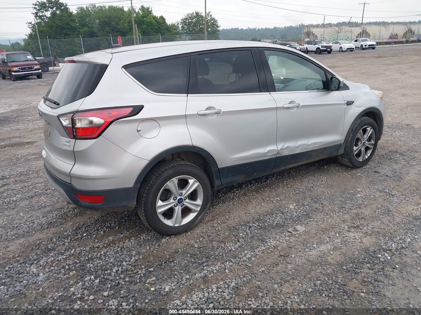 2017 FORD ESCAPE auction photo 4