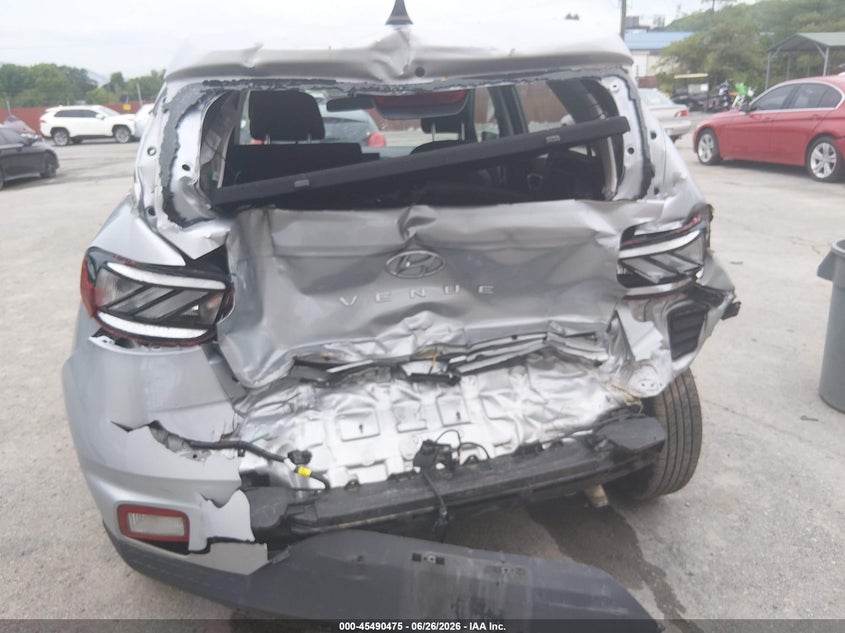 2022 Hyundai Venue Se VIN: KMHRB8A35NU197476 Lot: 45490475