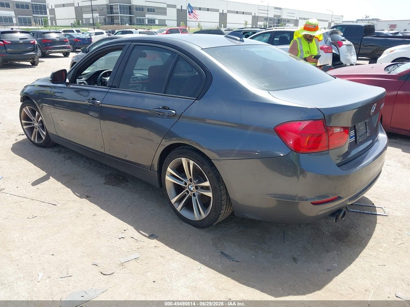 2012 BMW 328I auction photo 3