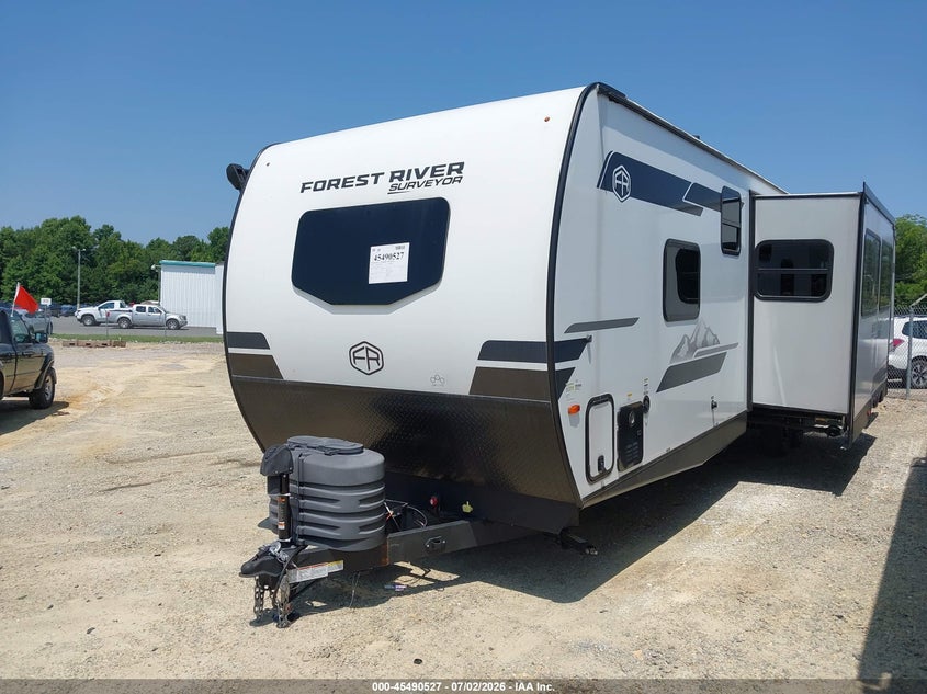 2025 FOREST RIVER SURVEYOR auction photo 2