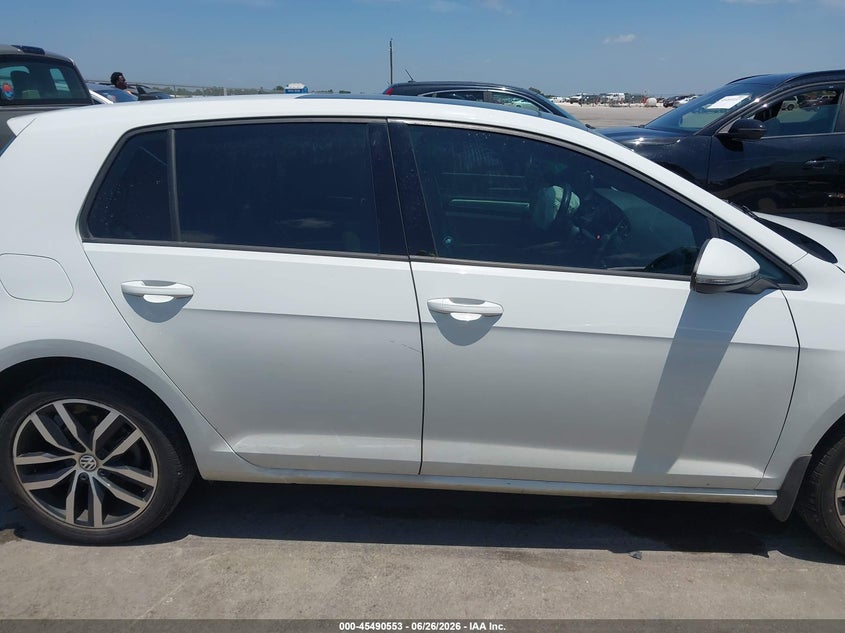 2016 Volkswagen Golf Tsi Se 4-Door VIN: 3VW217AU4GM017596 Lot: 45490553