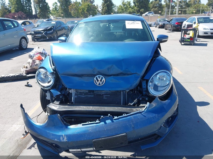2019 Volkswagen Beetle 2.0T Final Edition Se/2.0T Final Edition Sel/2.0T S VIN: 3VWFD7AT2KM706691 Lot: 45490566