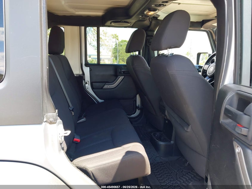 2013 JEEP WRANGLER UNLIMITED auction photo 8