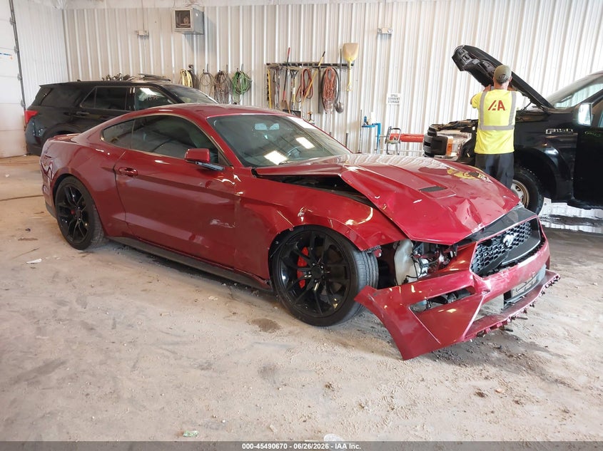 2018 FORD MUSTANG auction photo 1