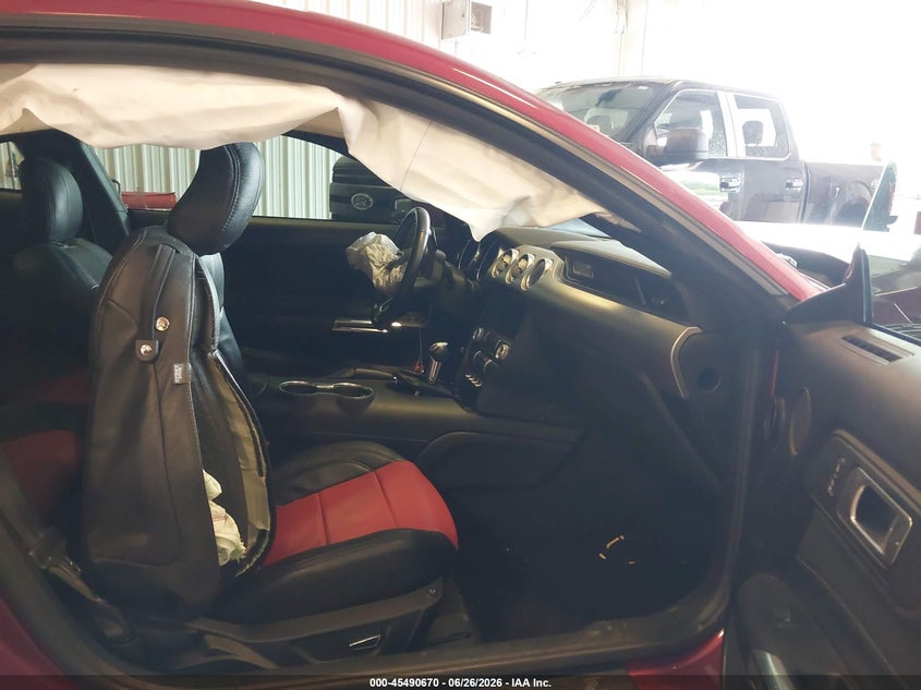 2018 FORD MUSTANG auction photo 5