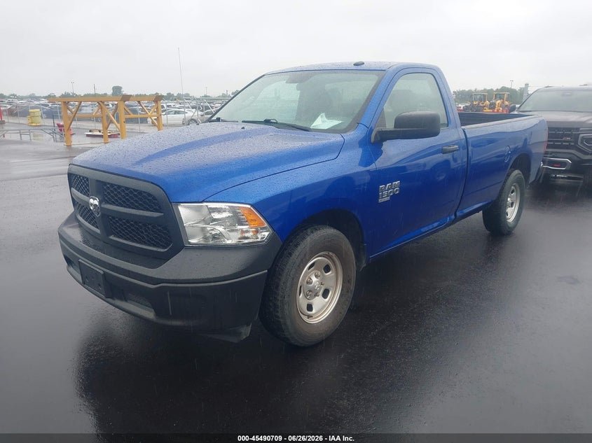 2019 RAM 1500, Right Rear, IAAI, VIN 3C6JR6DG5KG502853 — photo 2