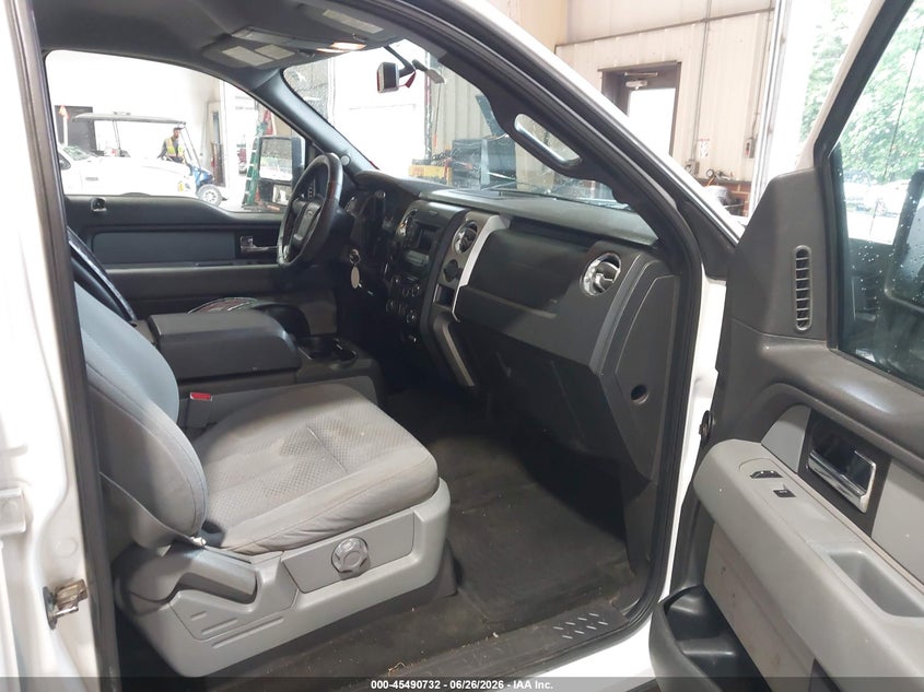 2014 FORD F-150 auction photo 5