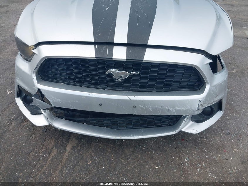 2017 FORD MUSTANG auction photo 6