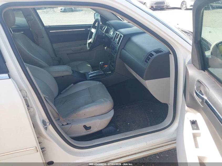 2007 CHRYSLER 300 auction photo 5
