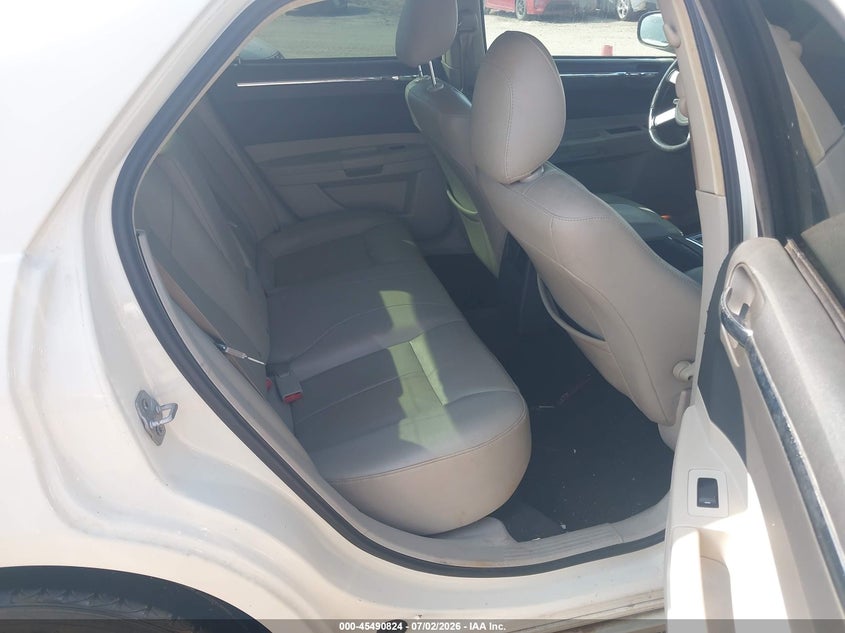 2007 CHRYSLER 300 auction photo 8
