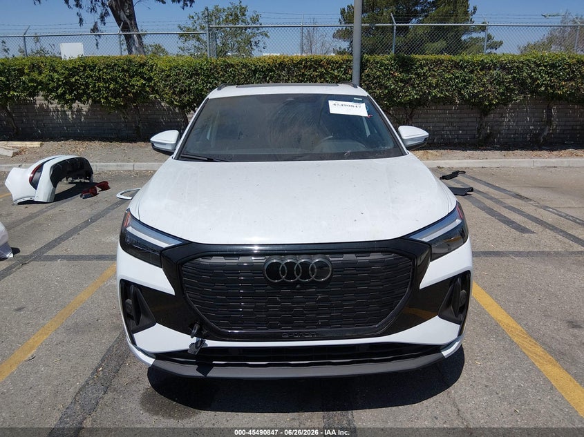 AUDI Q4 E-TRON 2024 VIN WA1LUBFZ1RP060323