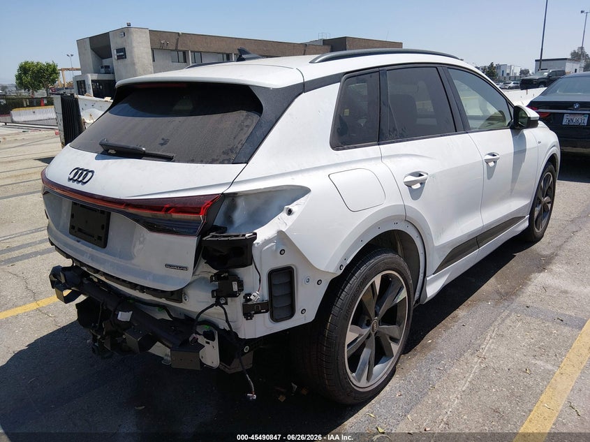 AUDI Q4 E-TRON 2024 VIN WA1LUBFZ1RP060323