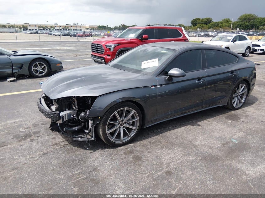 Vin: waudacf50sa019063, lot: 45989061, audi a5 sportback premium 45 tfsi s line quattro s tronic 20252
