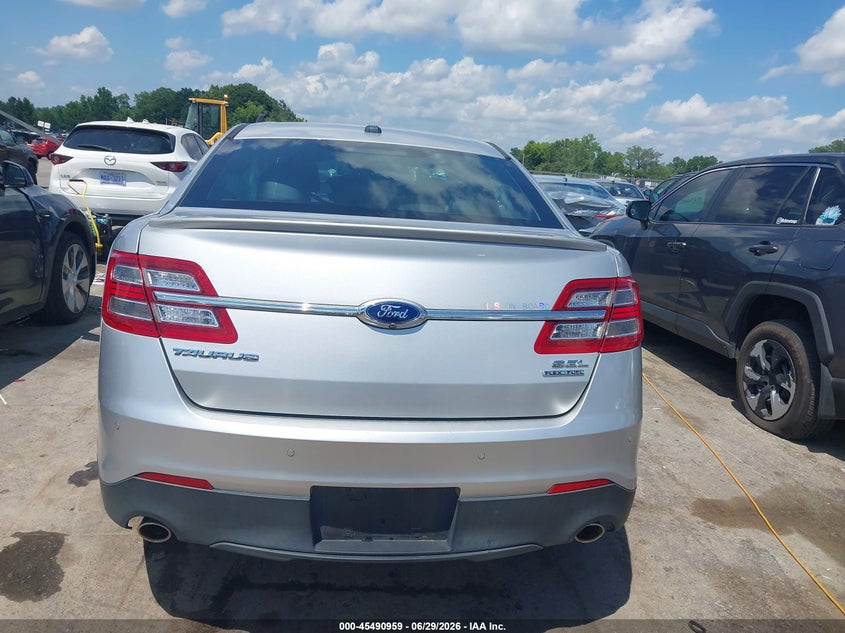FORD TAURUS 2016 VIN 1FAHP2F85GG112257