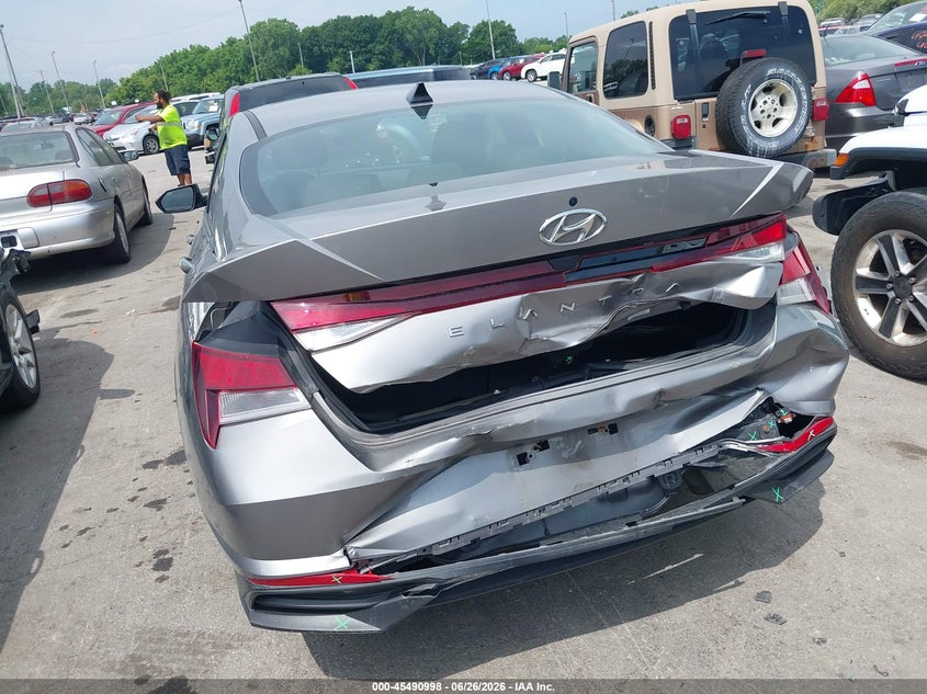 2021 HYUNDAI ELANTRA auction photo 6